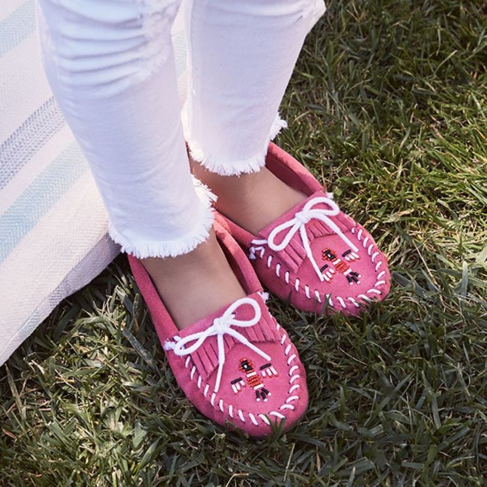 Minnetonka thunderbird kids moccasins